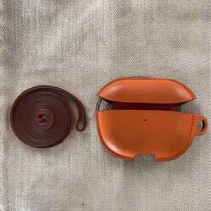 Hermes EarPods case leather